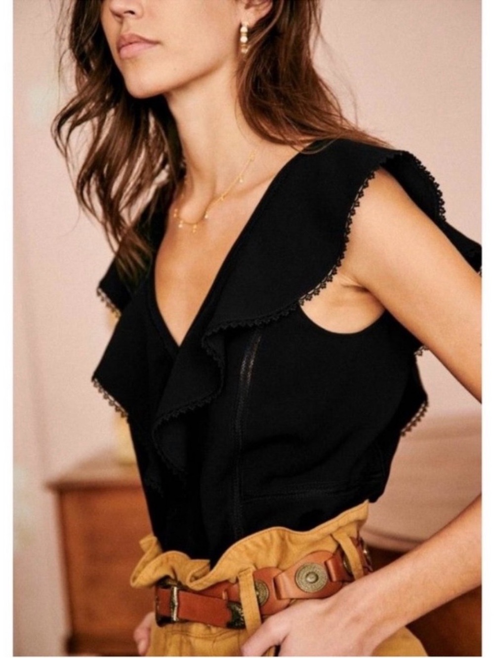 Sezane Manette Ruffle V Neck Blouse in Black Size 34 / 2